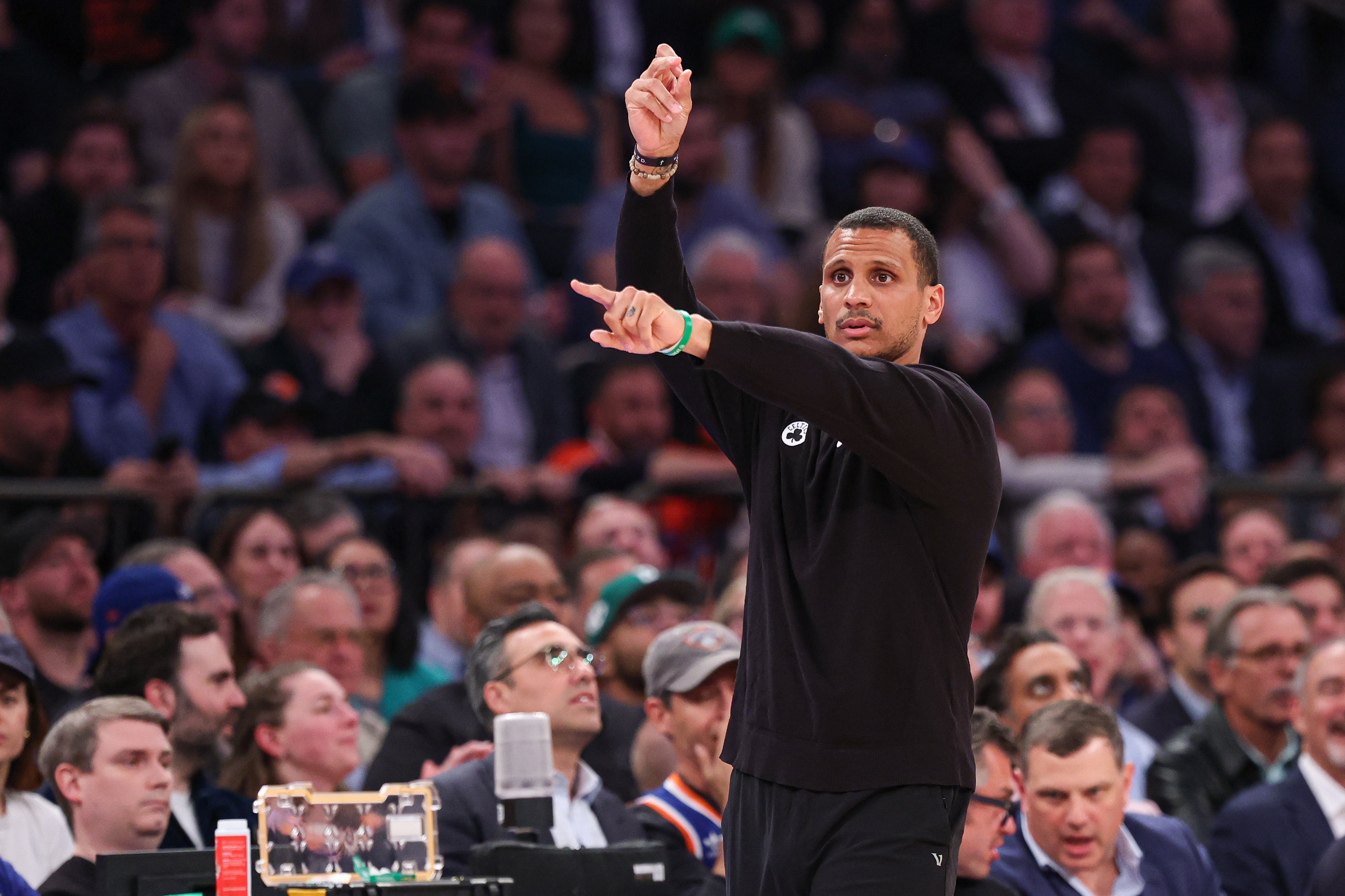 必发下载-马祖拉：战绩体现的是我们球队 都是队员们的功劳 与我个人无关